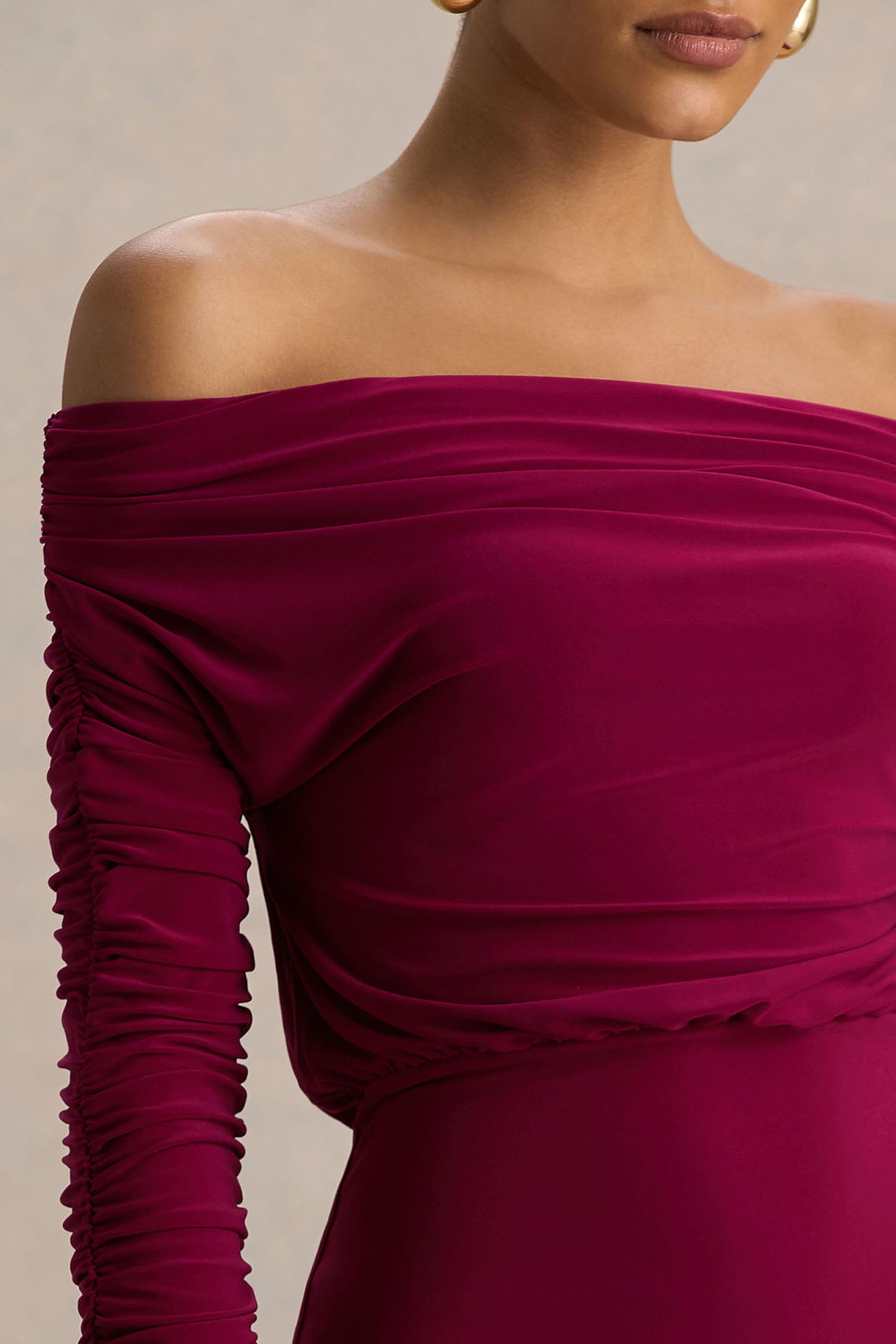 Cilla | Burgundy Bardot-Neck Maxi Dress With Ruched Detailing